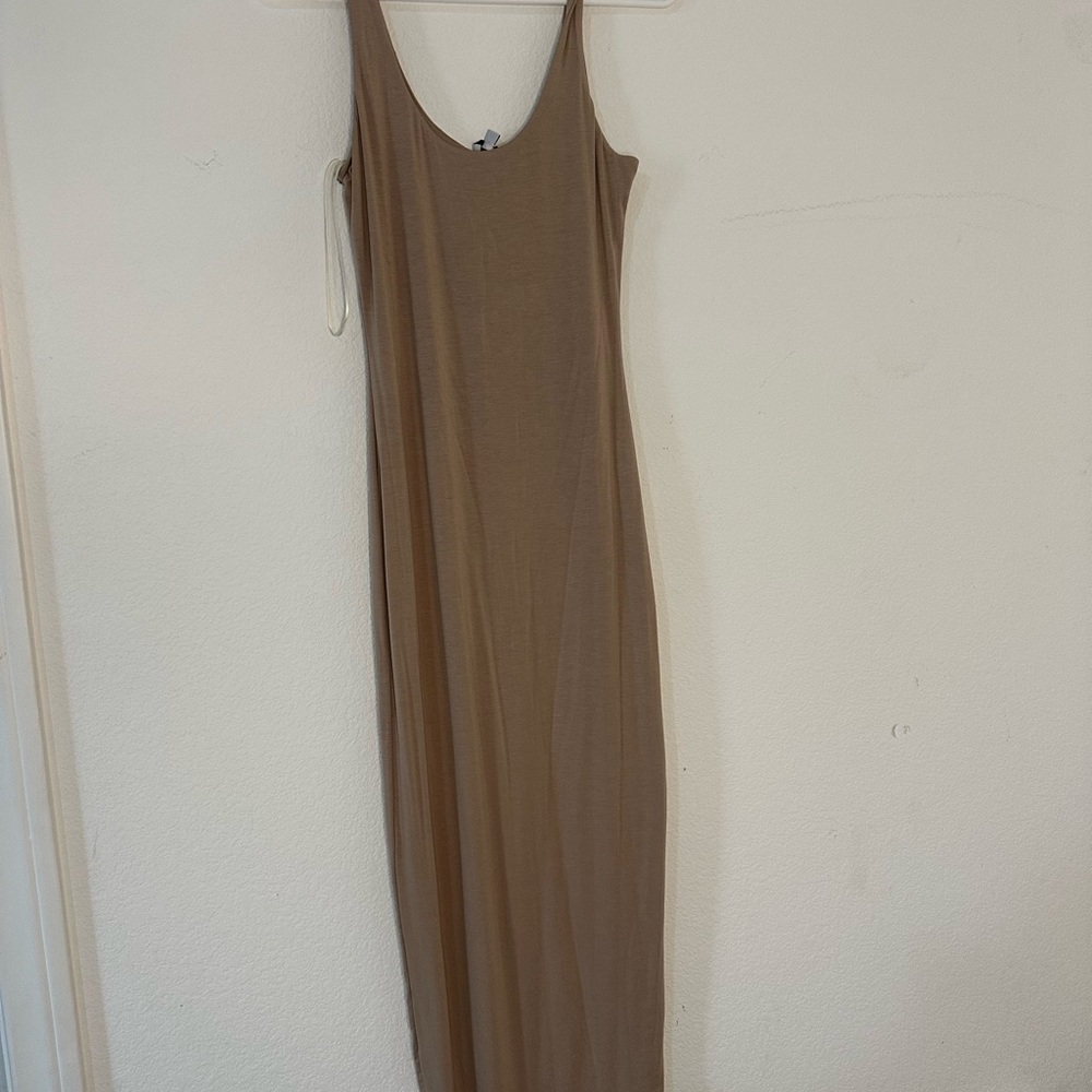 Fashion Nova Dress Bundle - Picture 6 of 12